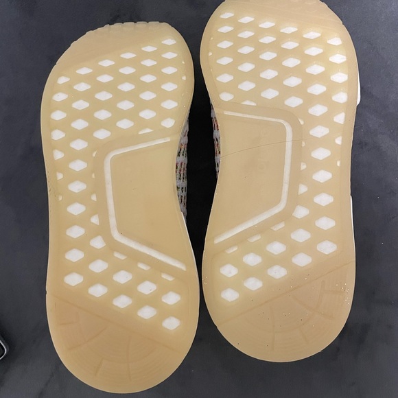 Adidas Ultraboost - Picture 4 of 4